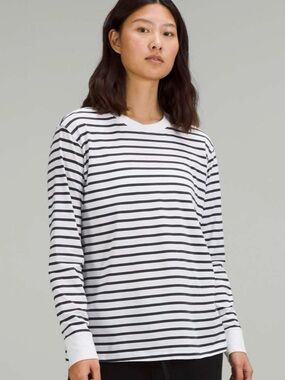 lululemon athletica White and Black Striped Long Sleeve Crew